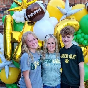 Meet your Posher, Misty